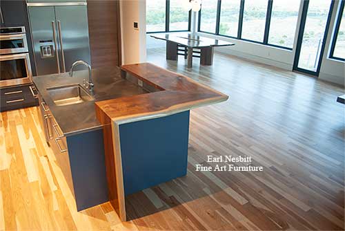 waterfall counter shows table in background waterfall counter shows table in background